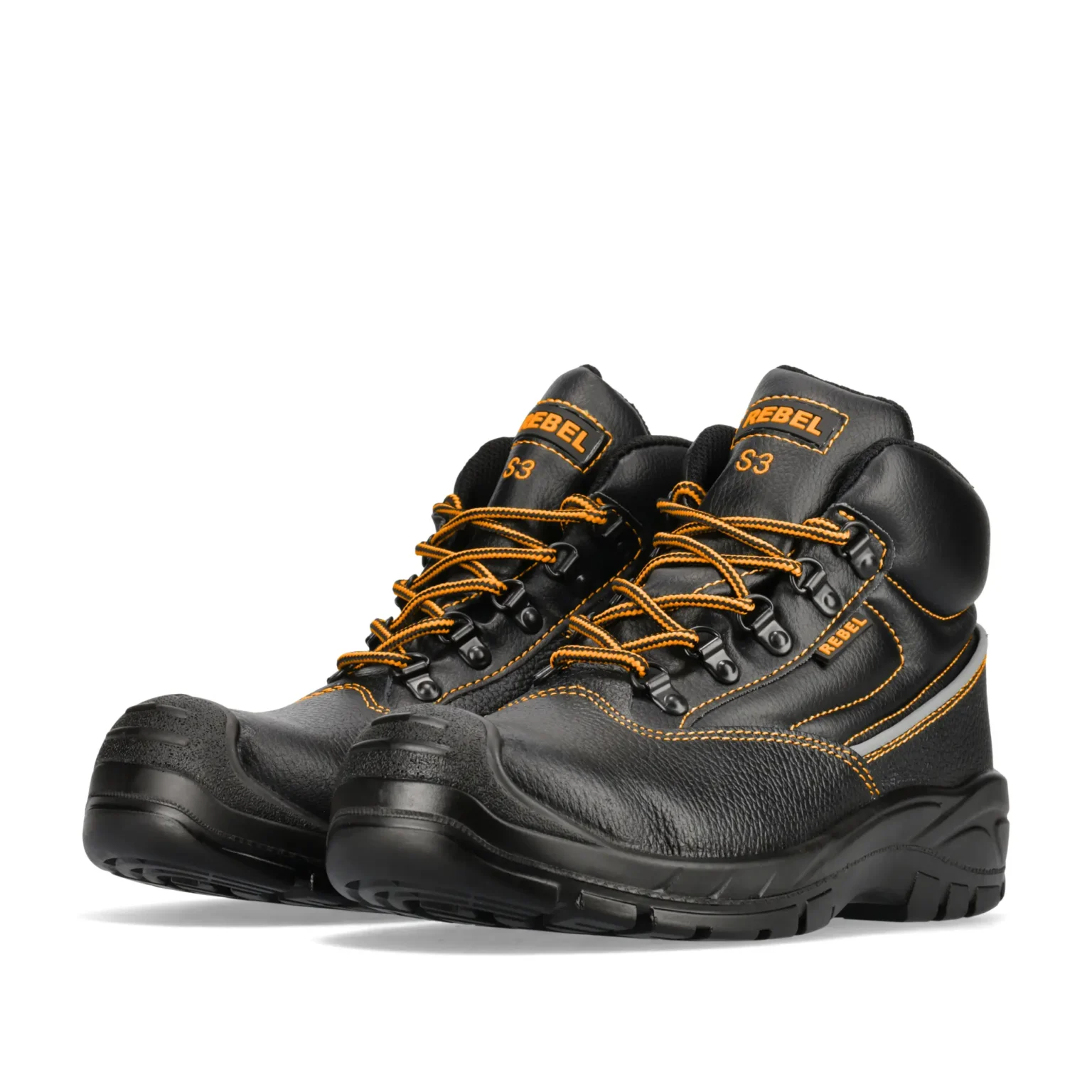 S3 Chukka Boot Black